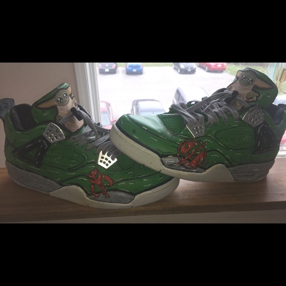 Pure Money retro Jordan 4s (Yoda Edition) - Picture 3 of 4
